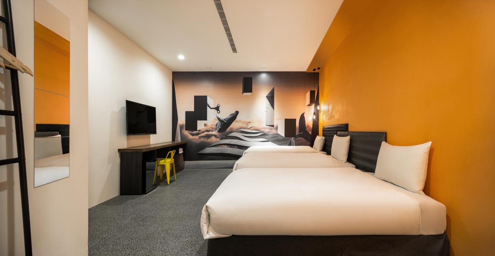 Ningcui Business Hotel 台中市 エクステリア 写真