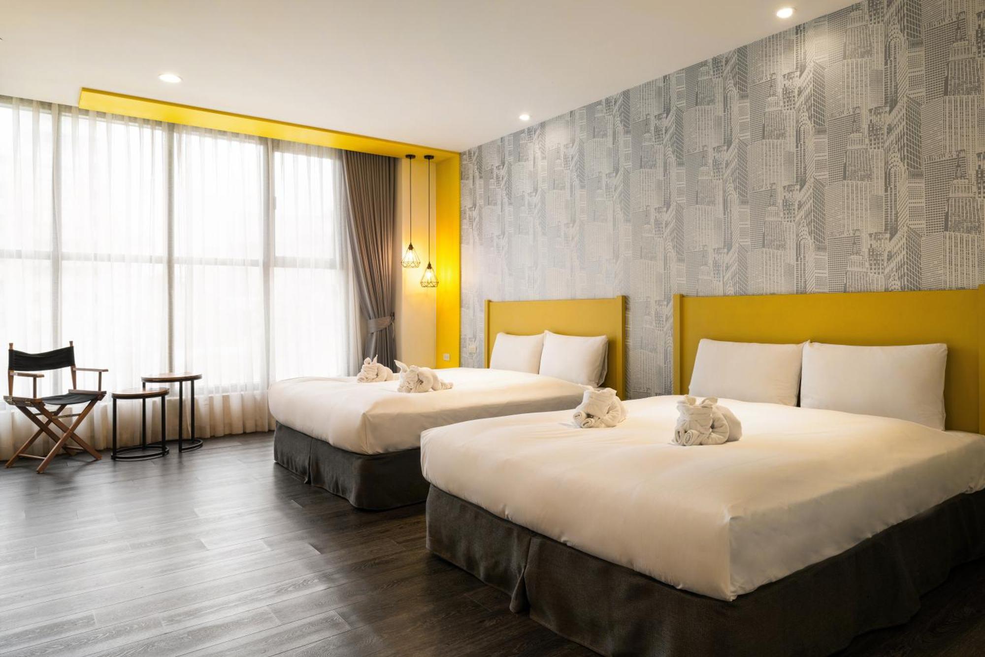 Ningcui Business Hotel 台中市 エクステリア 写真